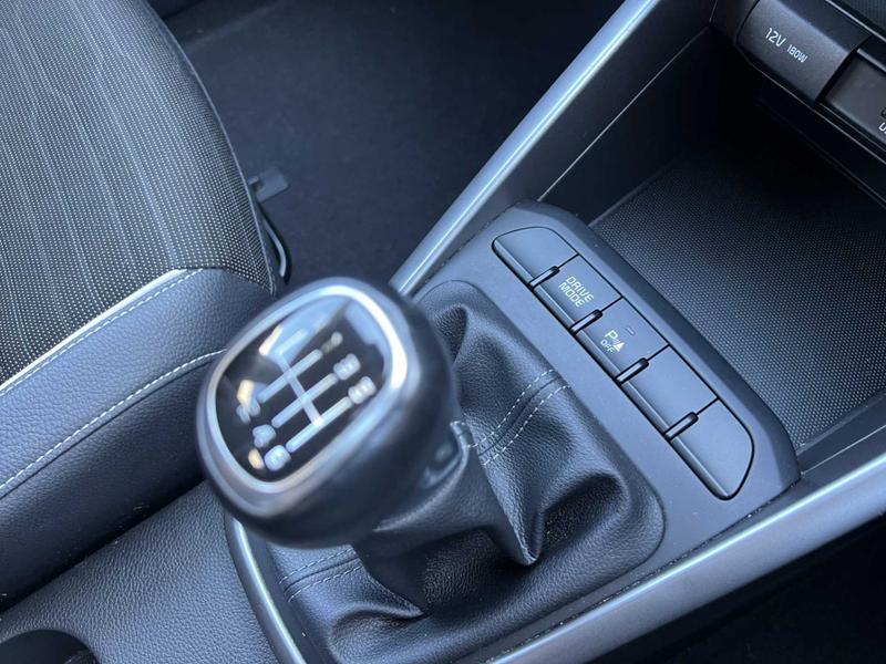 Used Kia Stonic for sale - 76017185: Photo 31