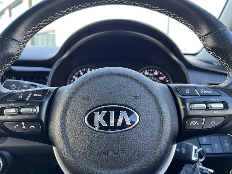 Used Kia Stonic for sale - 76017185: Photo 35