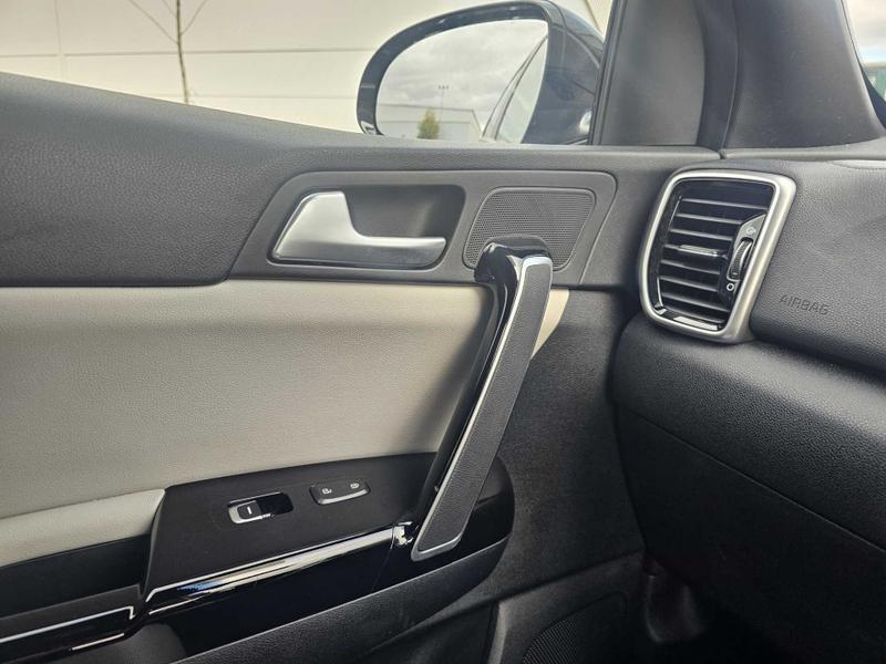 Used Kia Sportage 2021 for sale - 76302699: Photo 39