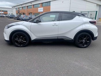 Used Toyota C-HR 2019 for sale - 78757554: Photo