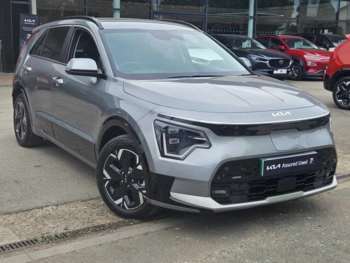 2022 - 150kW 3 65kWh 5dr Auto Automatic