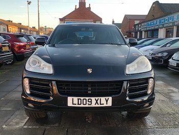Used Porsche Cayenne 2009 for sale - 76103955: Photo 2
