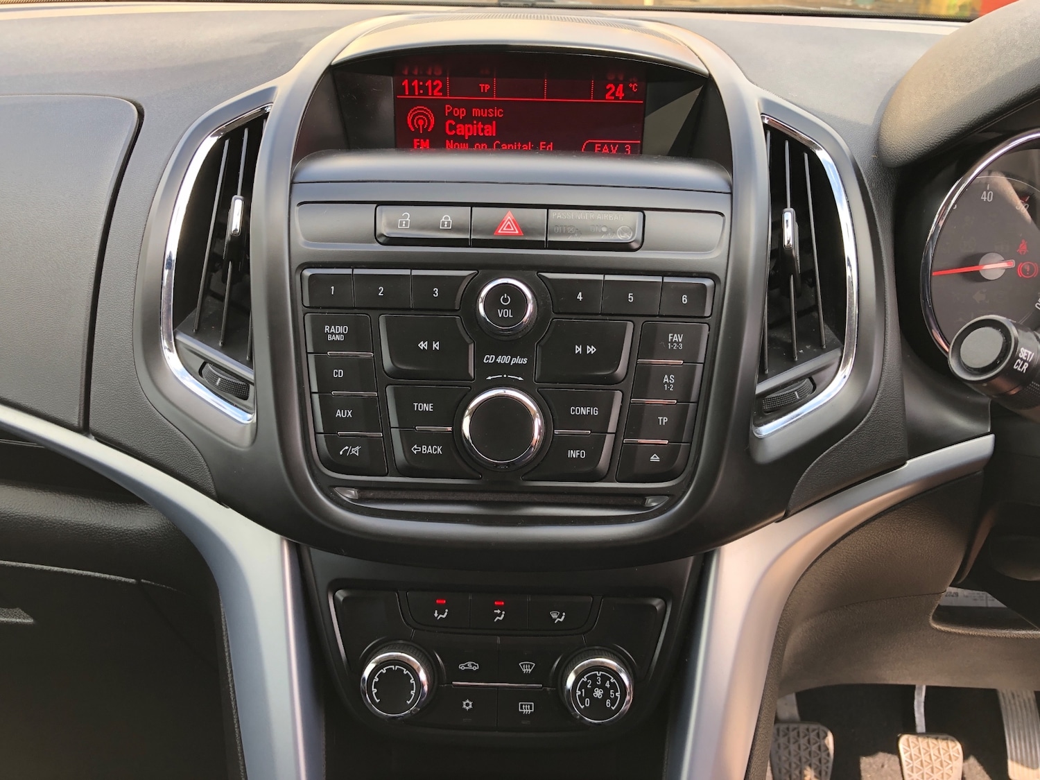 Used Vauxhall Zafira 2016 for sale - 76103981: Photo 10