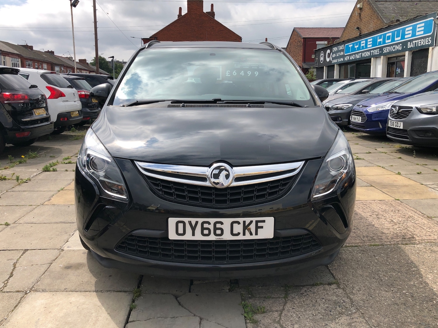 Used Vauxhall Zafira 2016 for sale - 76103981: Photo 2