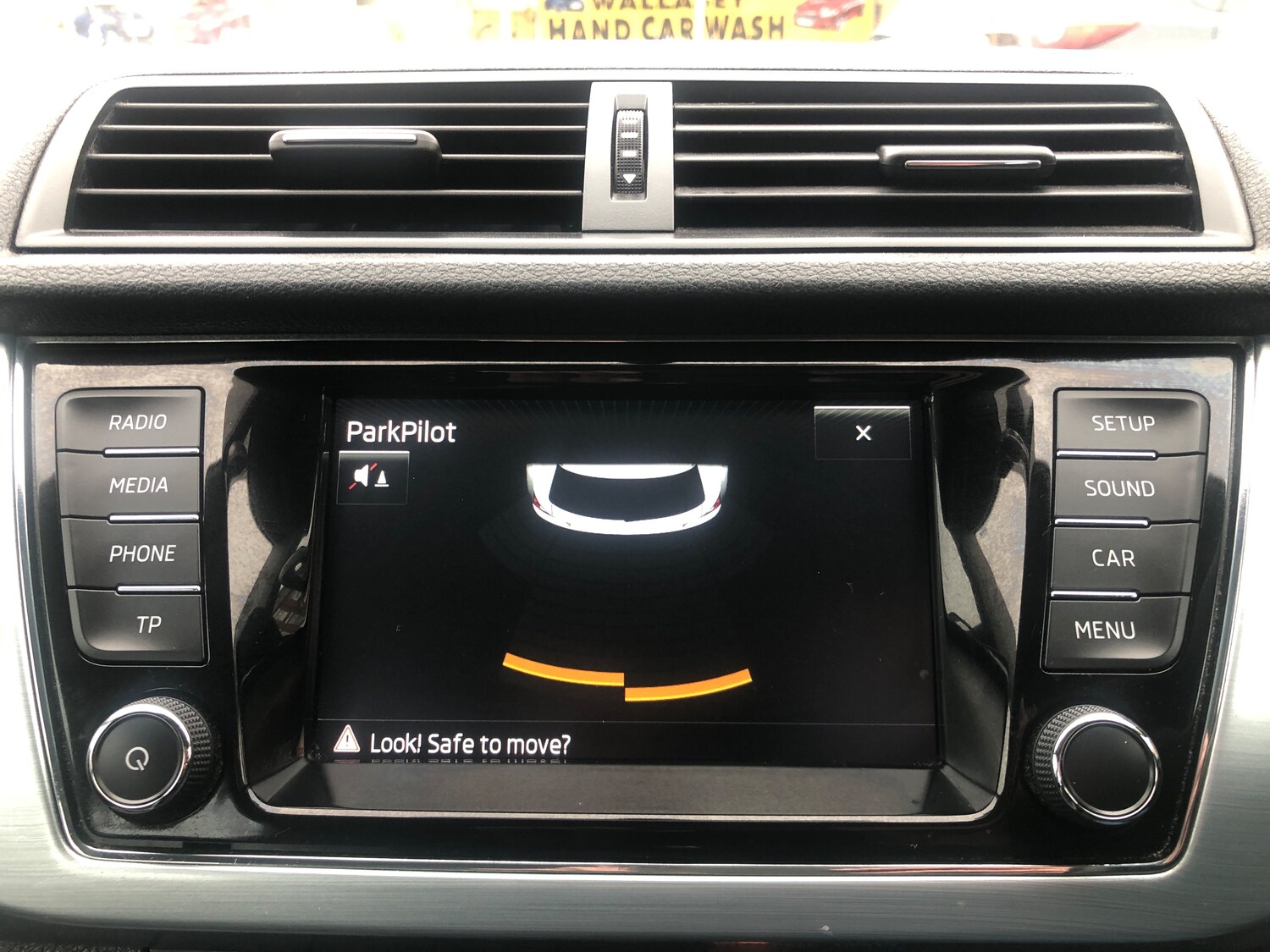 Used Skoda Fabia 2015 for sale - 76265498: Photo 13