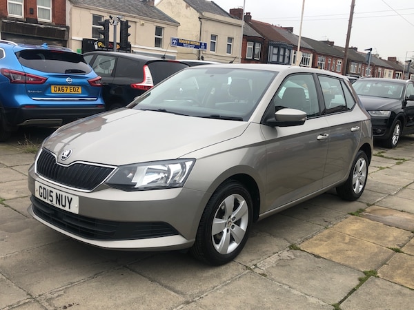 Used Skoda Fabia 2015 for sale - 76265498: Photo 3