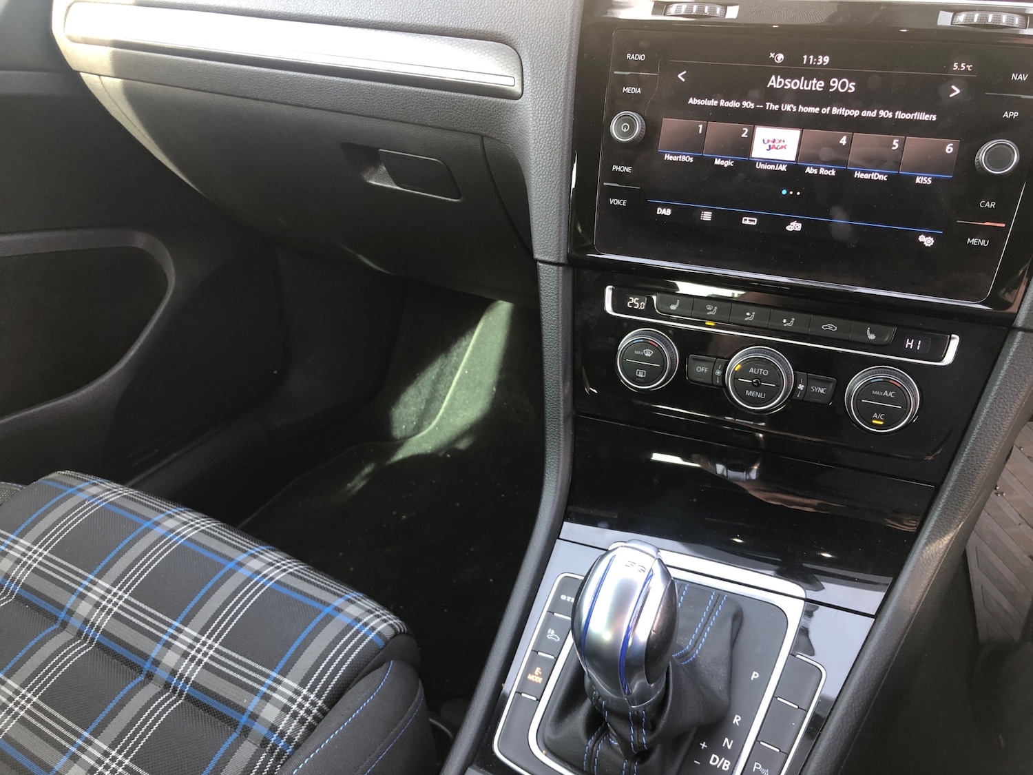 Used Volkswagen Golf 2018 for sale - 76103984: Photo 22