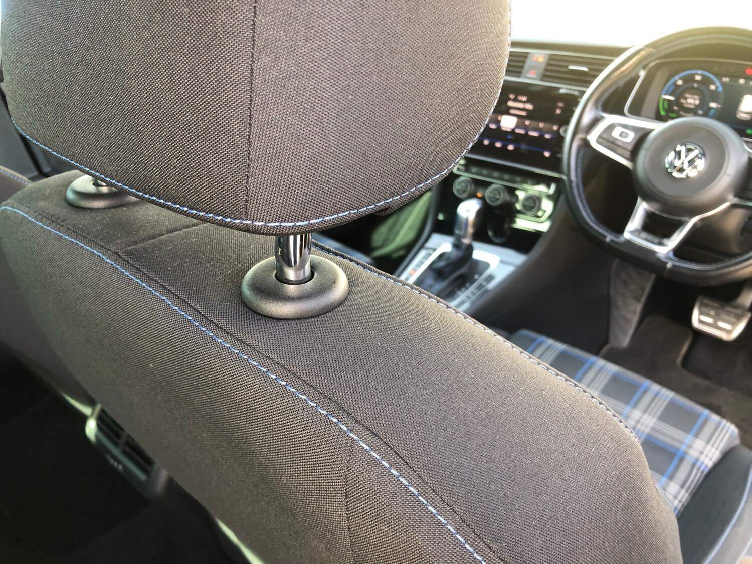 Used Volkswagen Golf 2018 for sale - 76103984: Photo 34