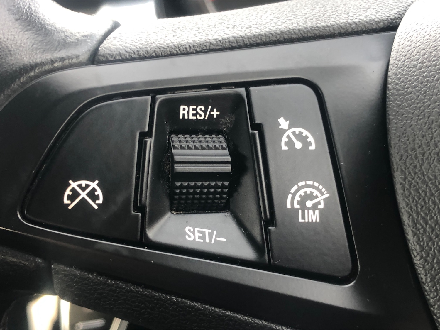 Used Vauxhall Corsa 2015 for sale - 76103972: Photo 17