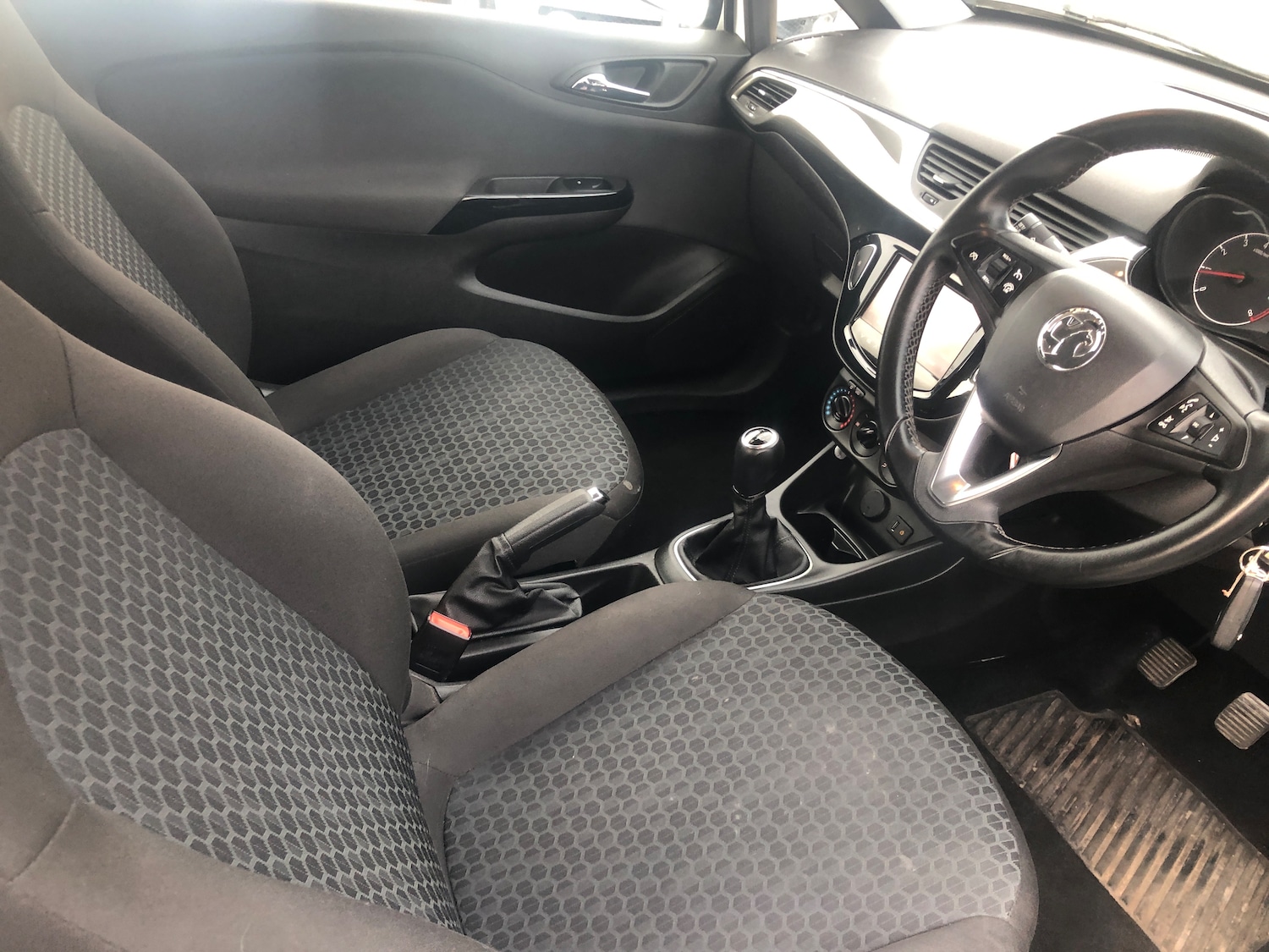 Used Vauxhall Corsa 2015 for sale - 76103972: Photo 7