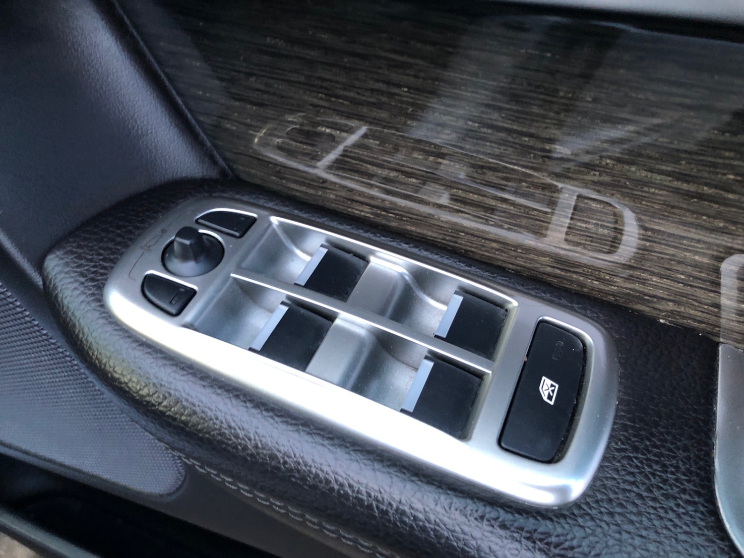 Used Jaguar XF 2015 for sale - 77381220: Photo 21