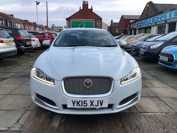 Used Jaguar XF 2015 for sale - 77381220: Photo