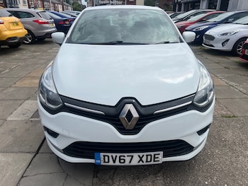 Used Renault Clio 2017 for sale - 78897799: Photo