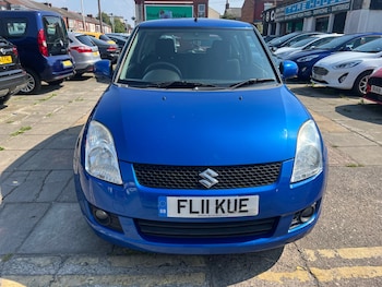 Used Suzuki Swift 2011 for sale - 79246682: Photo