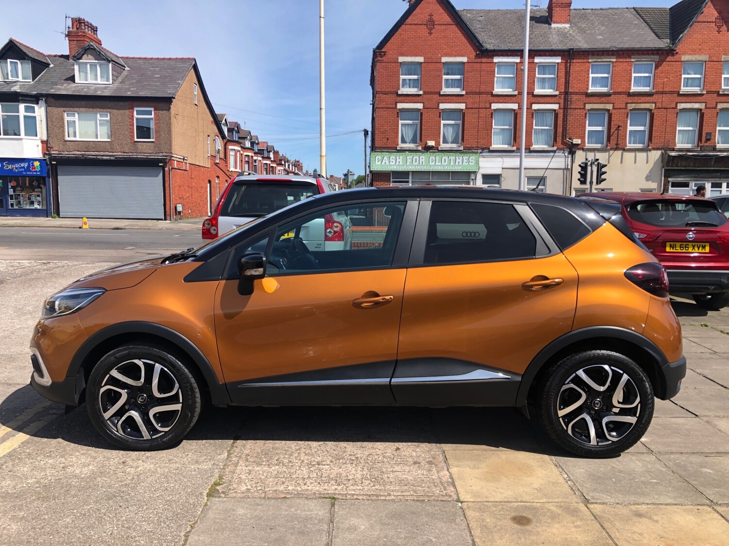 Used Renault Captur 2019 for sale - 76103958: Photo 4