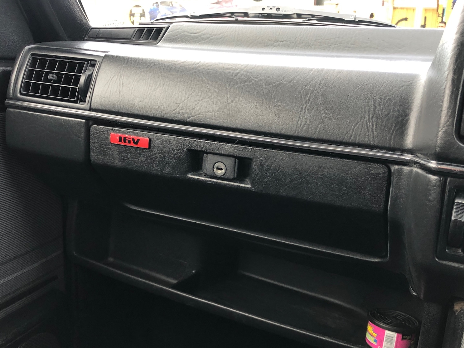 Used Volkswagen Golf 1992 for sale - 76845090: Photo 23