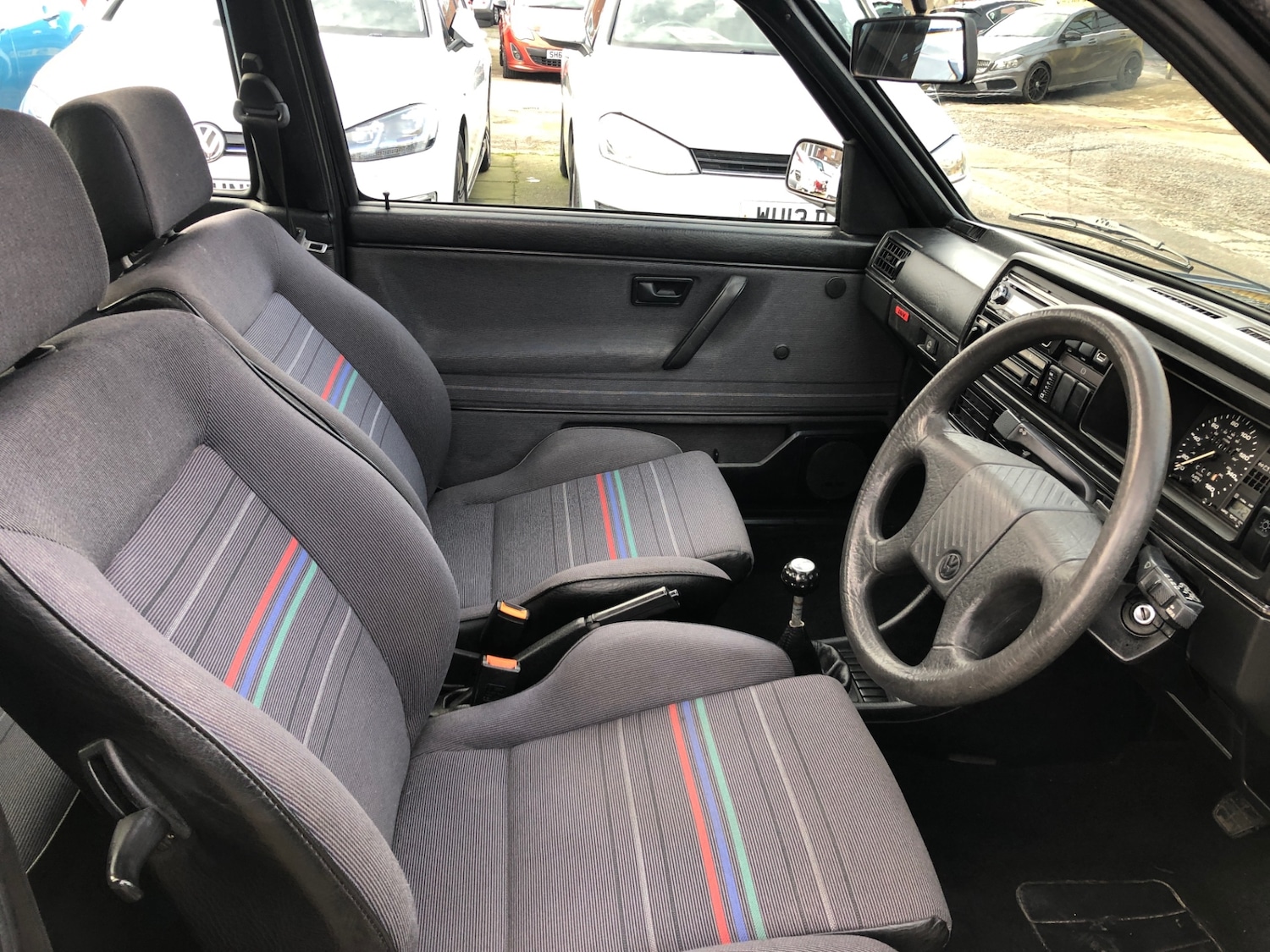 Used Volkswagen Golf 1992 for sale - 76845090: Photo 7