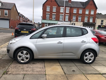 Used Kia Venga 2013 for sale - 76102937: Photo 4