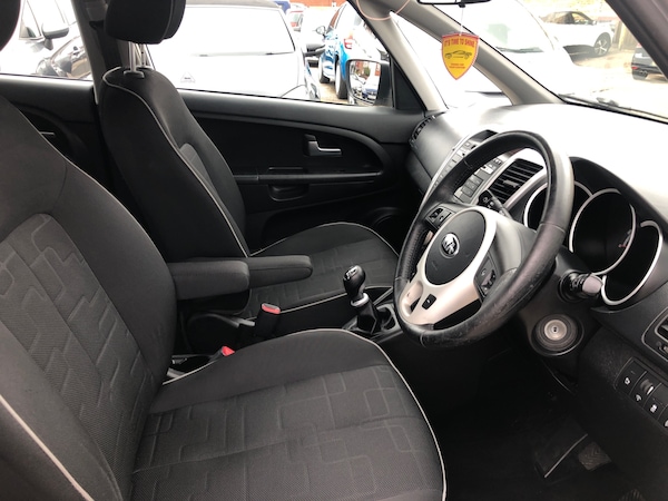 Used Kia Venga 2013 for sale - 76102937: Photo 7