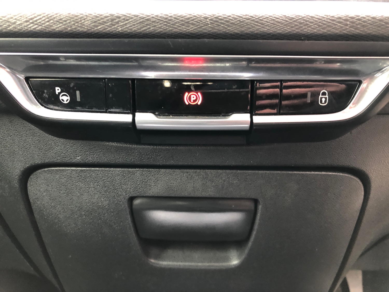 Used Citroen C4 Grand Picasso 2017 for sale - 76181578: Photo 30