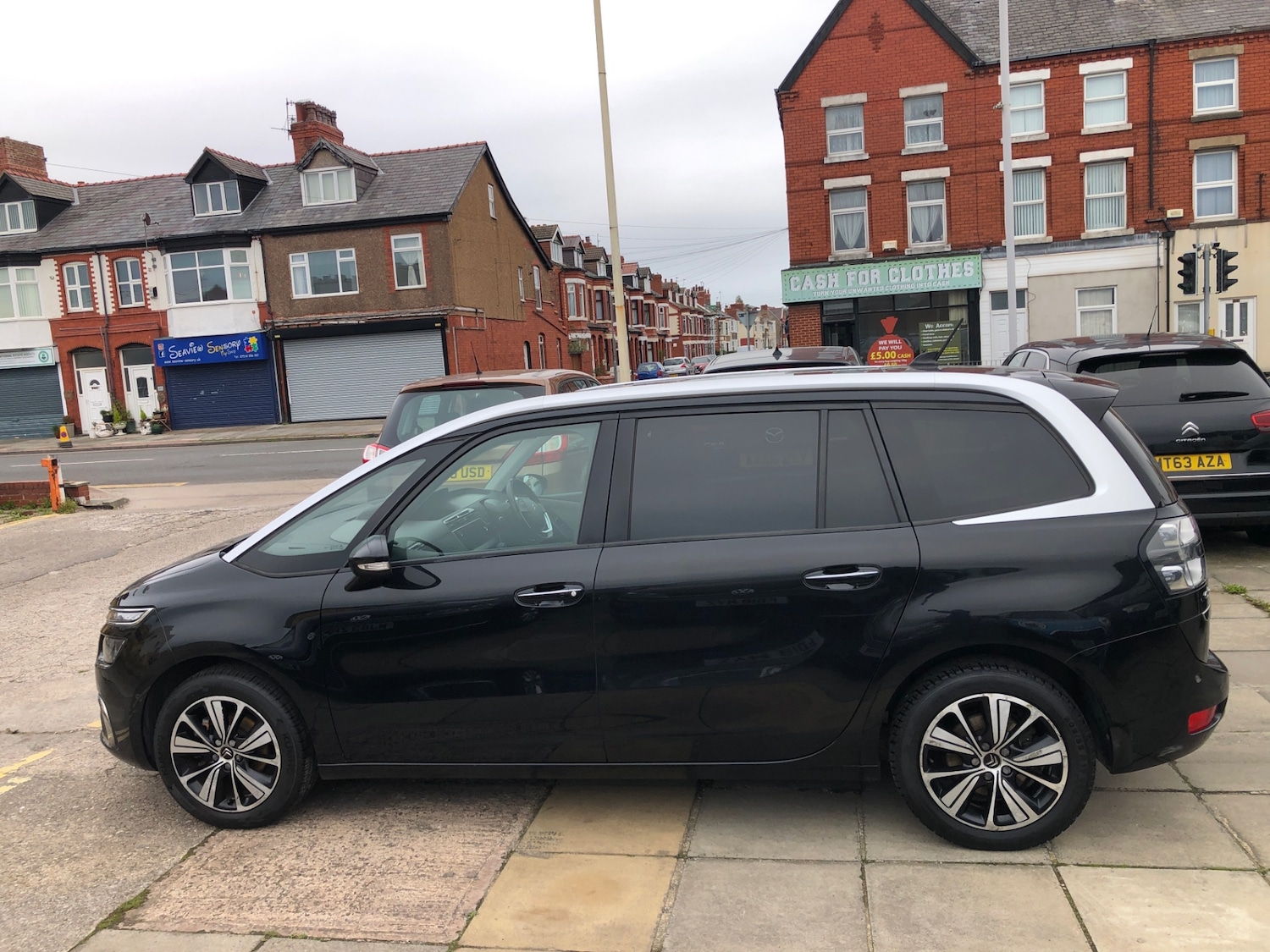 Used Citroen C4 Grand Picasso 2017 for sale - 76181578: Photo 4