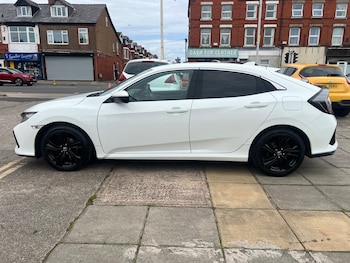 Used Honda Civic 2017 for sale - 78897797: Photo