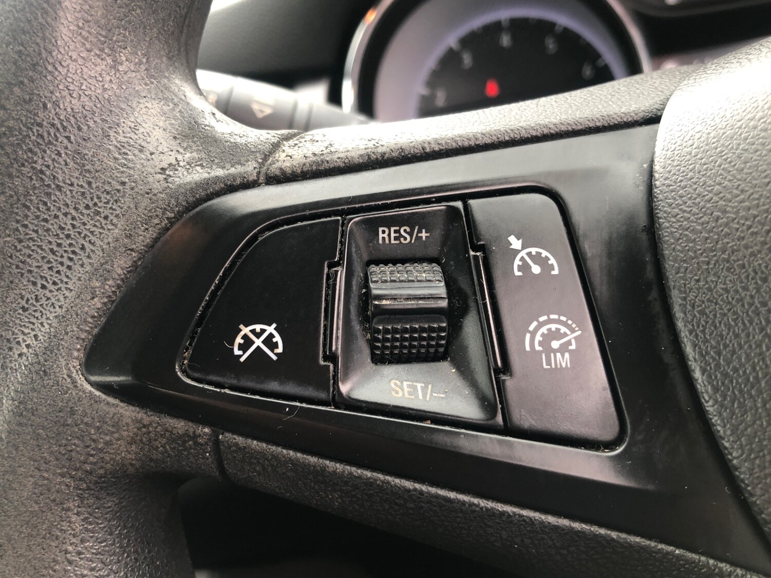 Used Vauxhall Astra 2016 for sale - 76103970: Photo 17