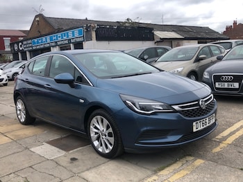 Vauxhall - Astra