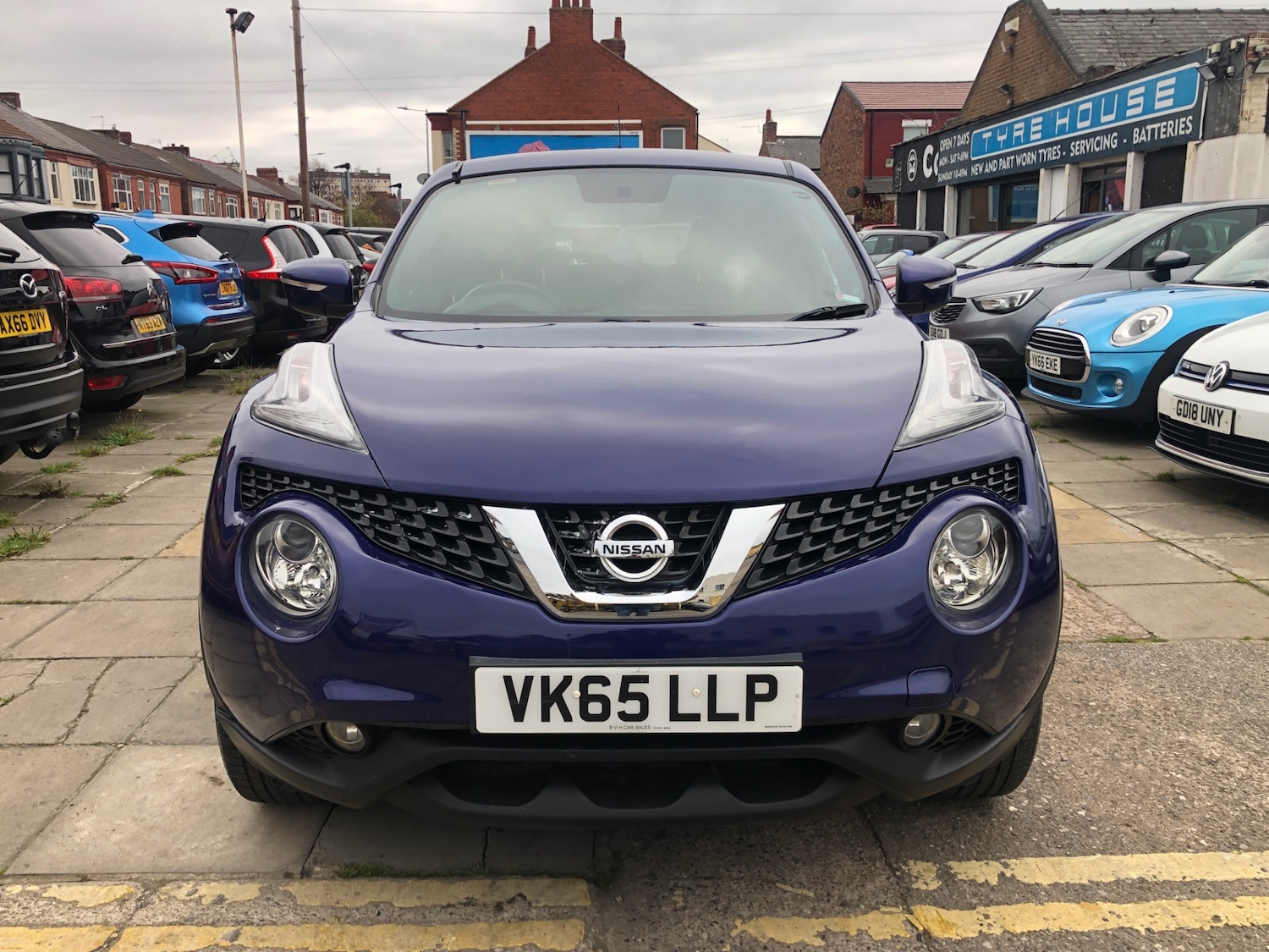 Used Nissan Juke 2015 for sale - 76320628: Photo 2