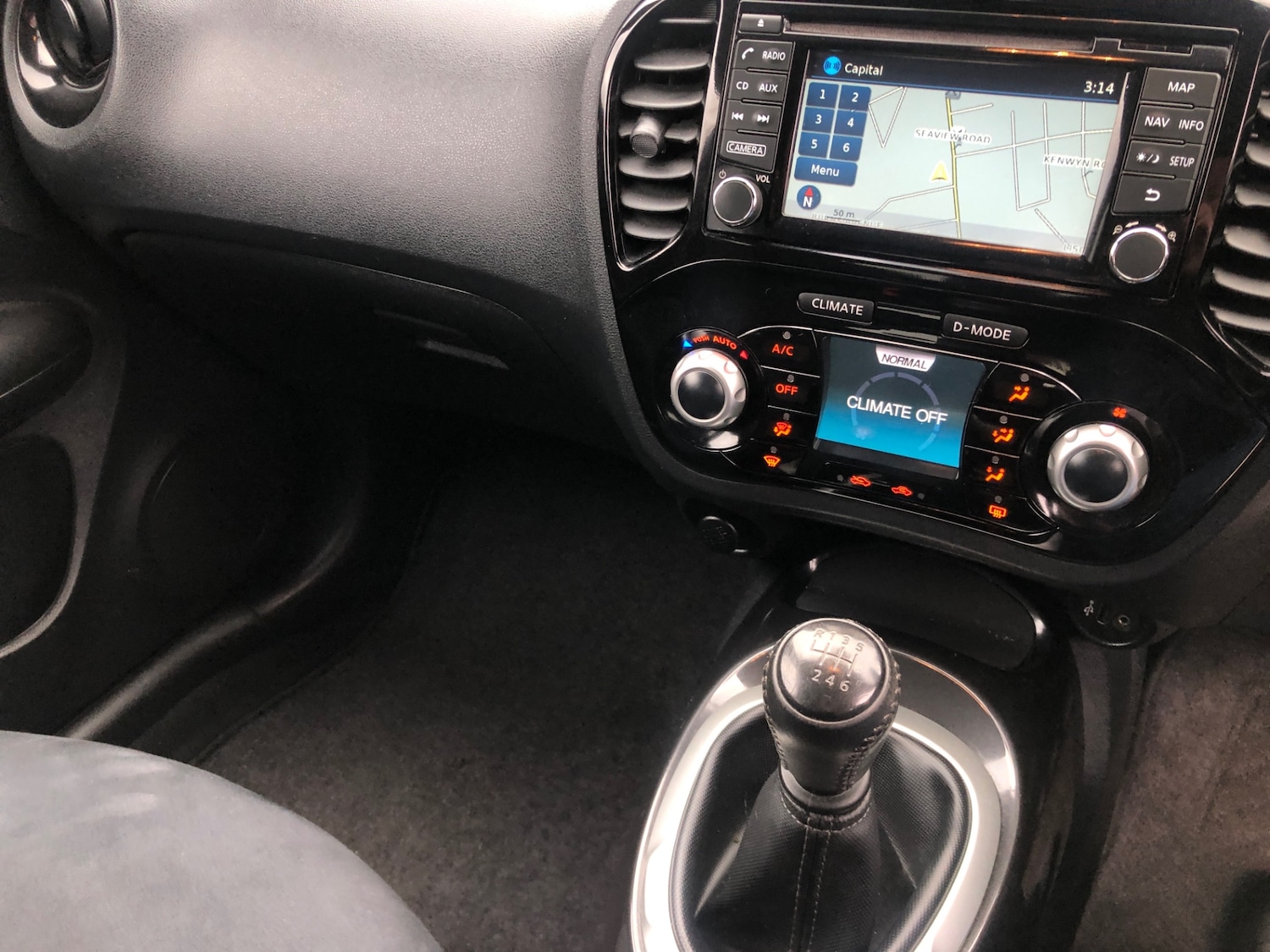 Used Nissan Juke 2015 for sale - 76320628: Photo 9