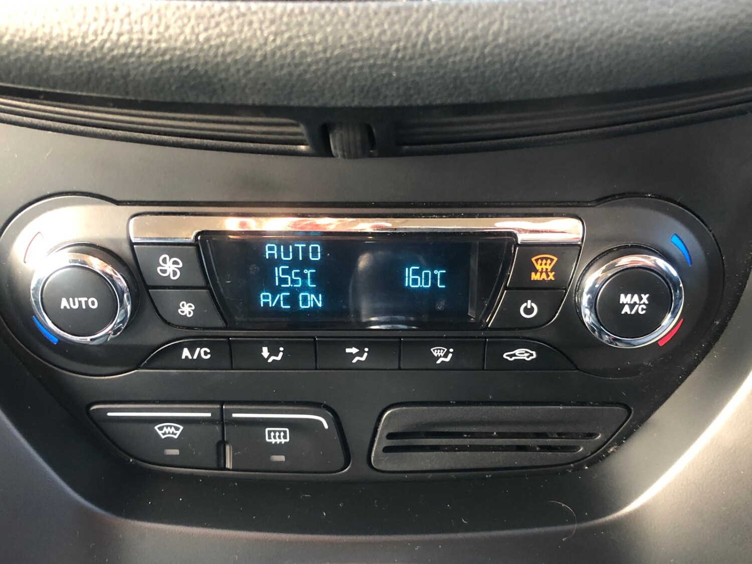 Used Ford Grand C-Max 2013 for sale - 76102756: Photo 12