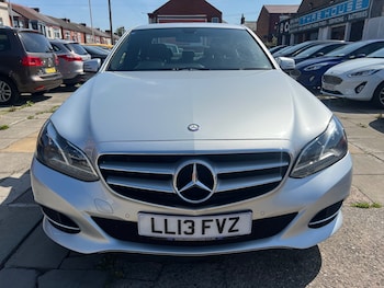 Used Mercedes-Benz E Class 2013 for sale - 79491402: Photo