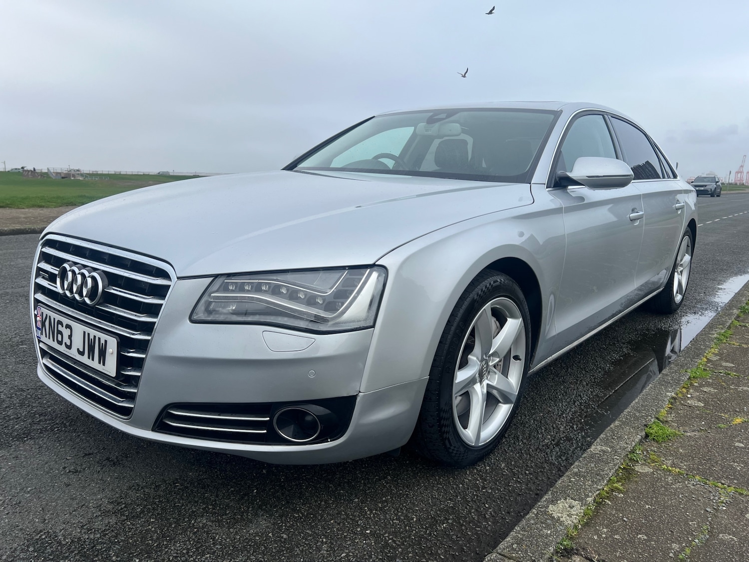 Used Audi A8 2013 for sale - 77998711: Photo 3