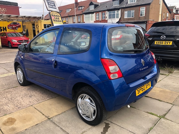 Used Renault Twingo 2010 for sale - 76234455: Photo 5