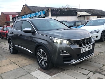 Used Peugeot 3008 2017 for sale - 76532524: Photo
