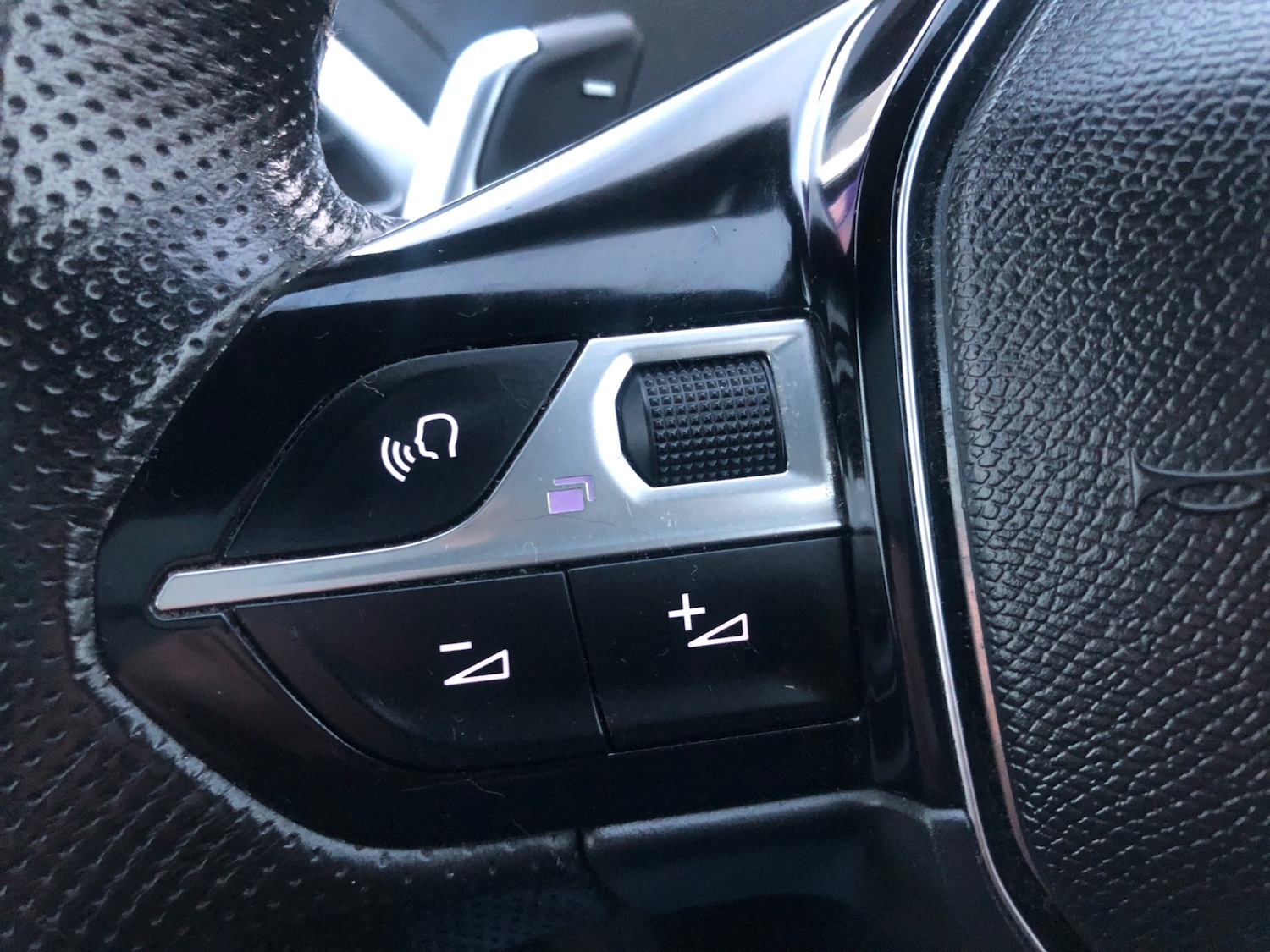 Used Peugeot 3008 2017 for sale - 76532524: Photo 28