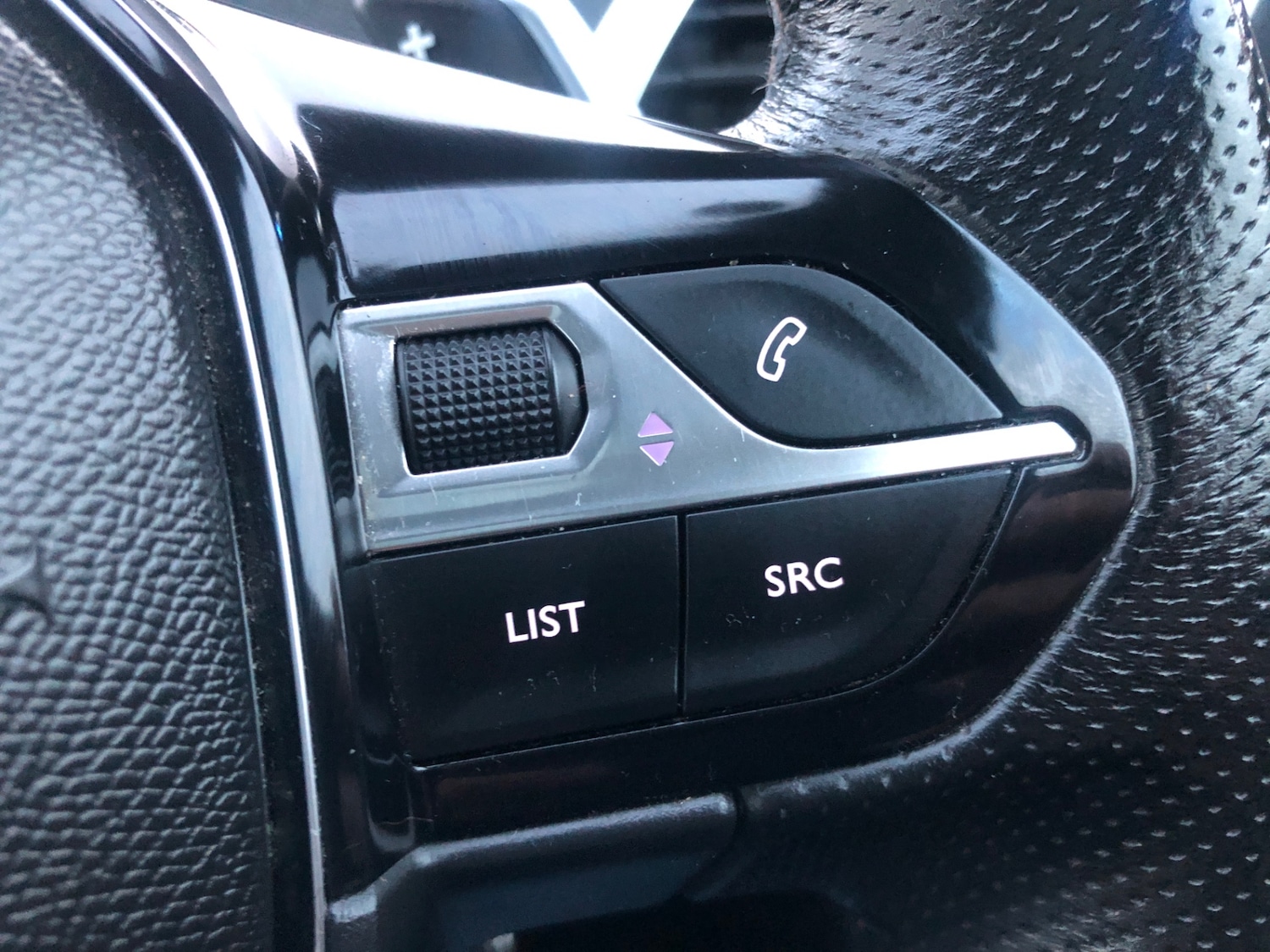 Used Peugeot 3008 2017 for sale - 76532524: Photo 29