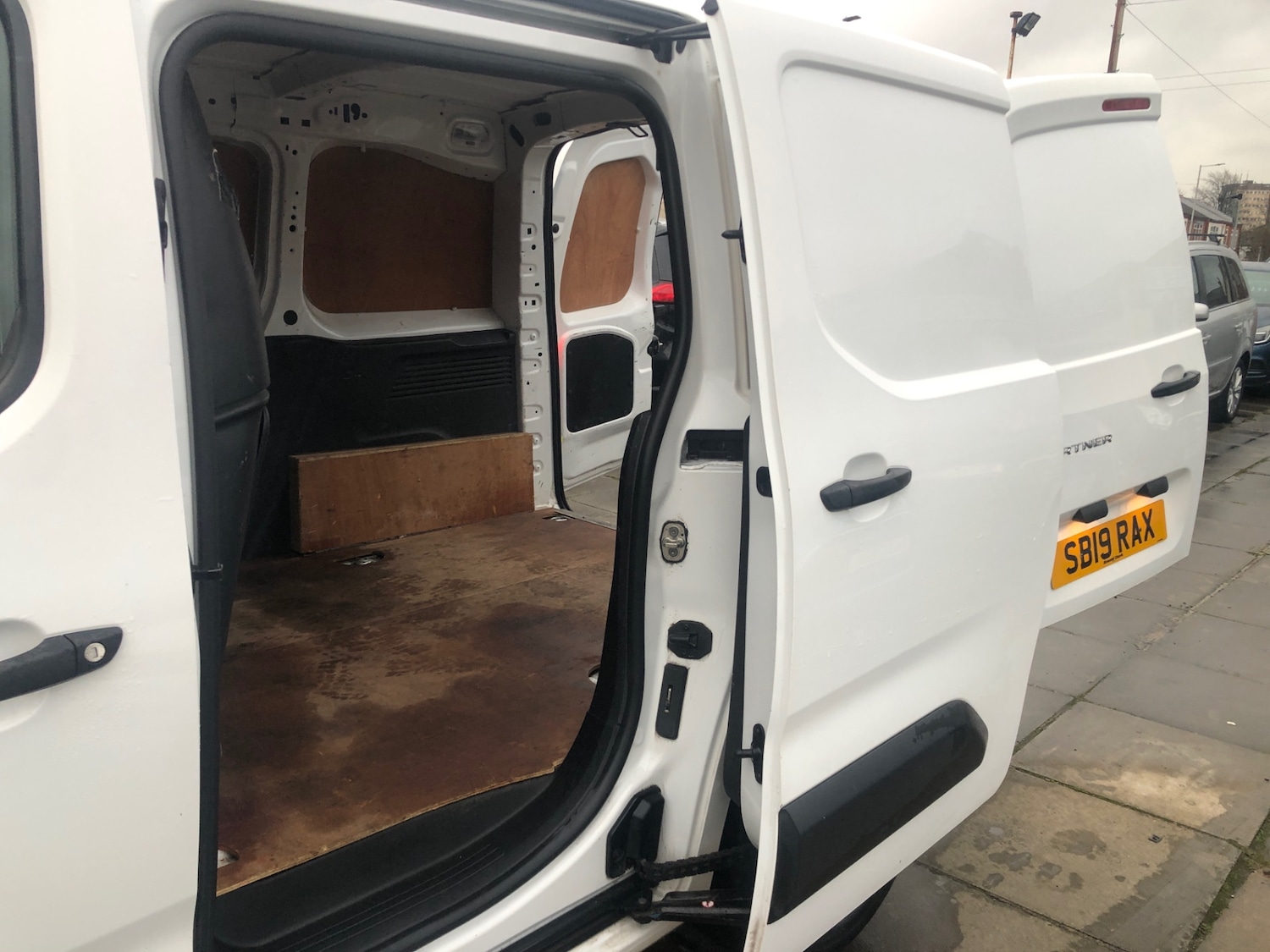 Used Peugeot Partner 2019 for sale - 77661964: Photo 20