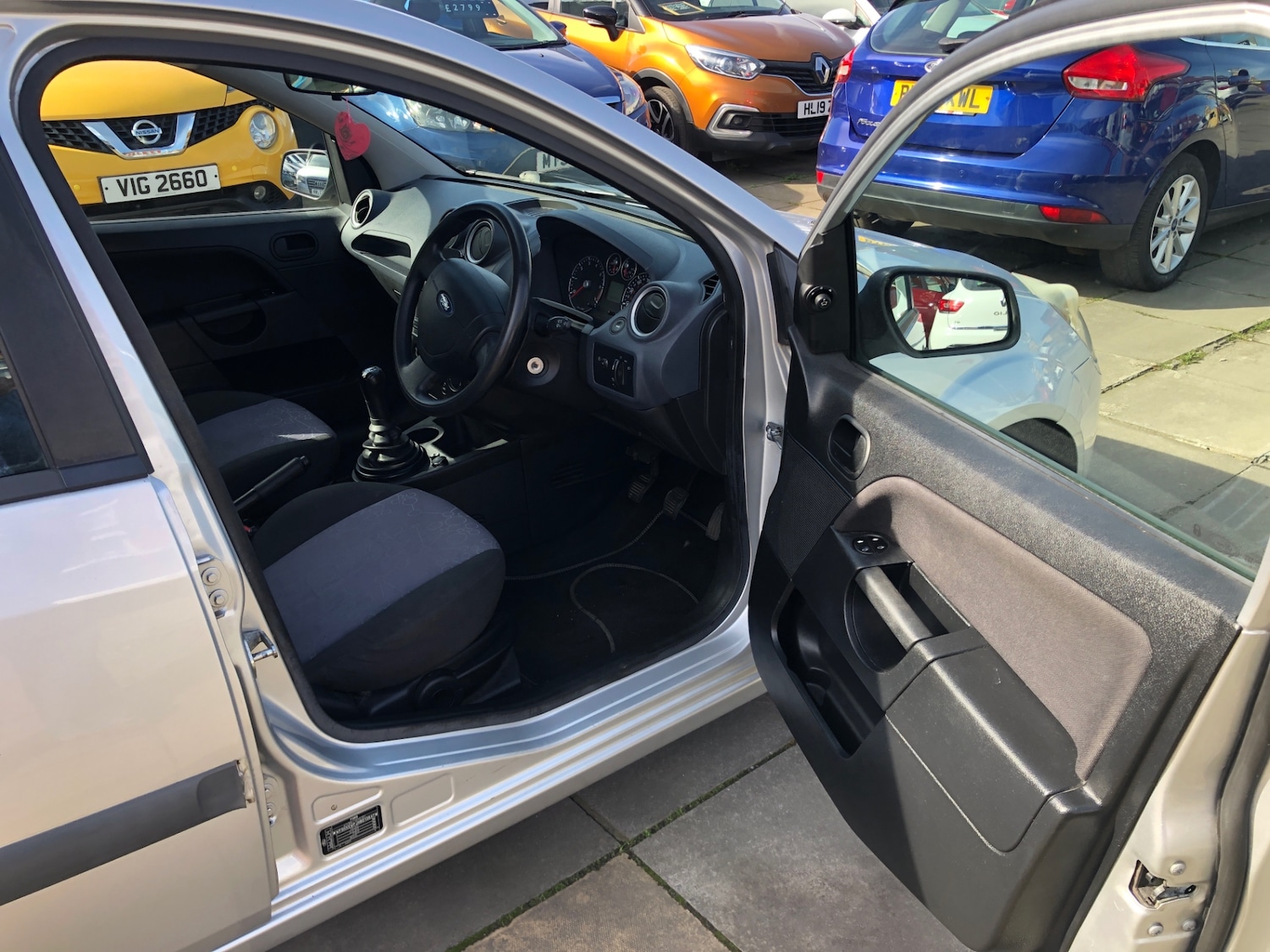 Used Ford Fiesta 2009 for sale - 77918044: Photo 8