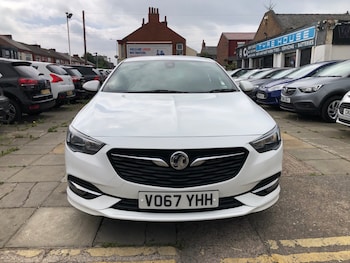Used Vauxhall Insignia 2017 for sale - 76103979: Photo
