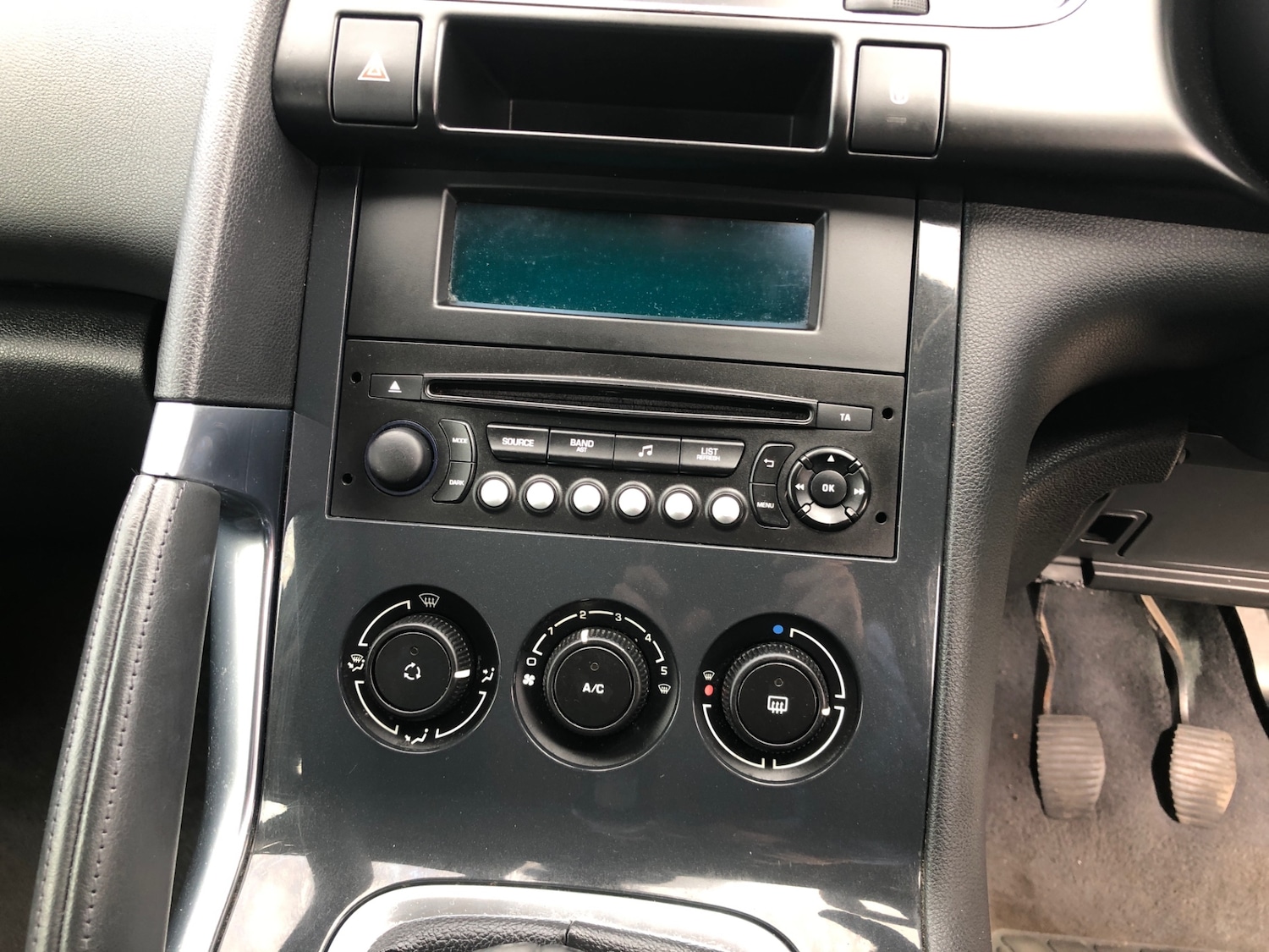 Used Peugeot 3008 2016 for sale - 77916080: Photo 14