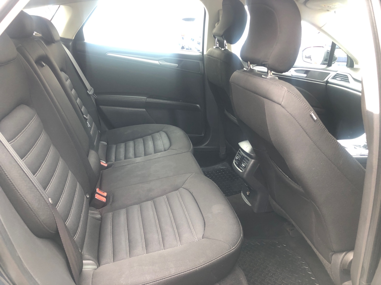 Used Ford Mondeo 2016 for sale - 77662075: Photo 11