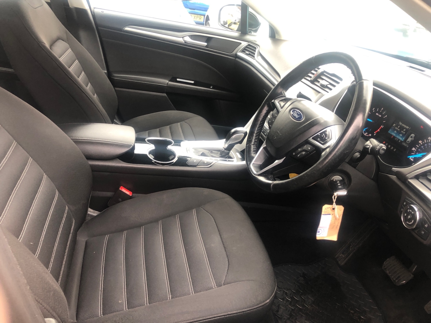 Used Ford Mondeo 2016 for sale - 77662075: Photo 13