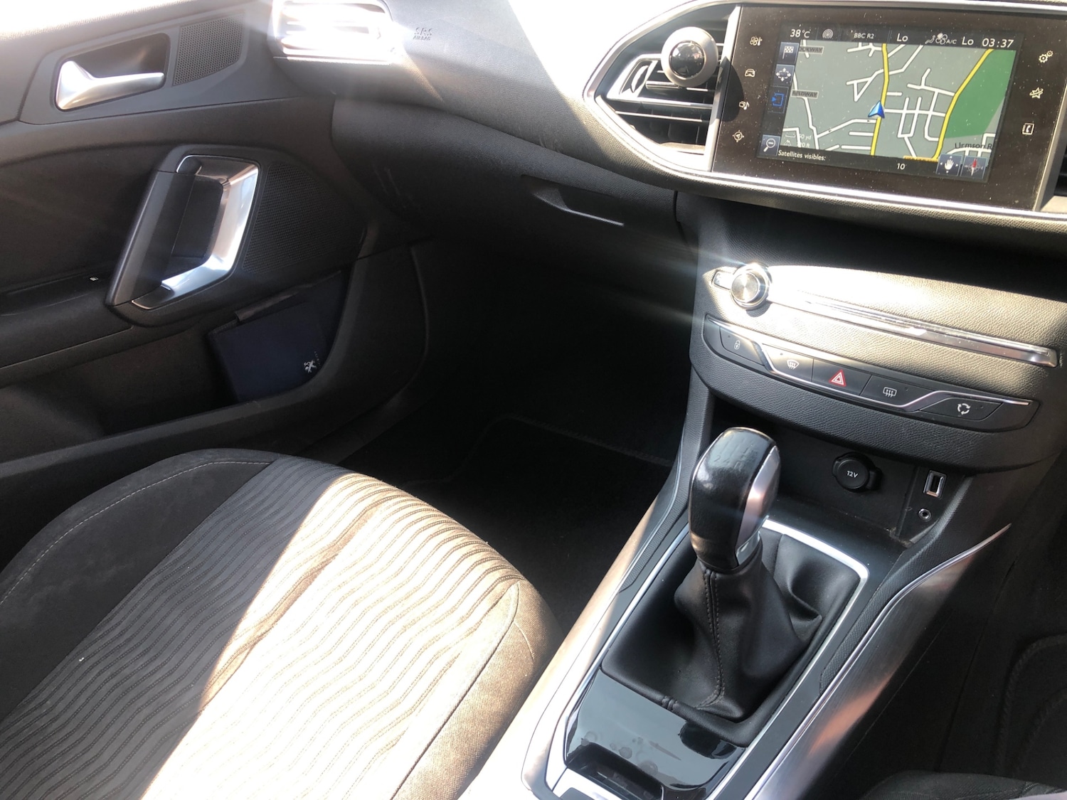 Used Peugeot 308 2014 for sale - 76807792: Photo 10