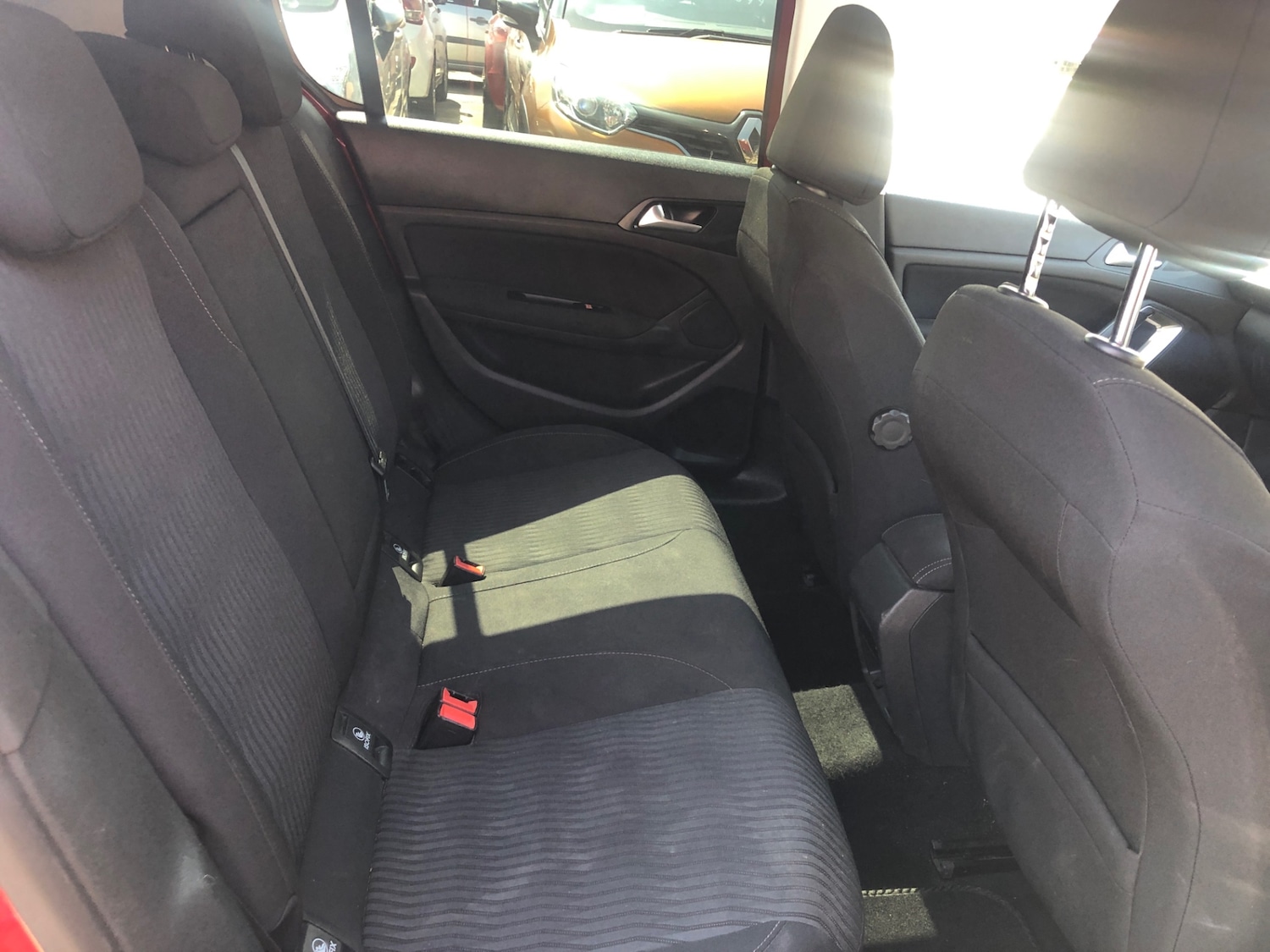 Used Peugeot 308 2014 for sale - 76807792: Photo 16