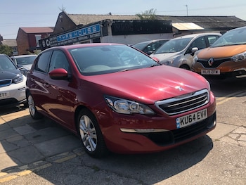 Used Peugeot 308 2014 for sale - 76807792: Photo