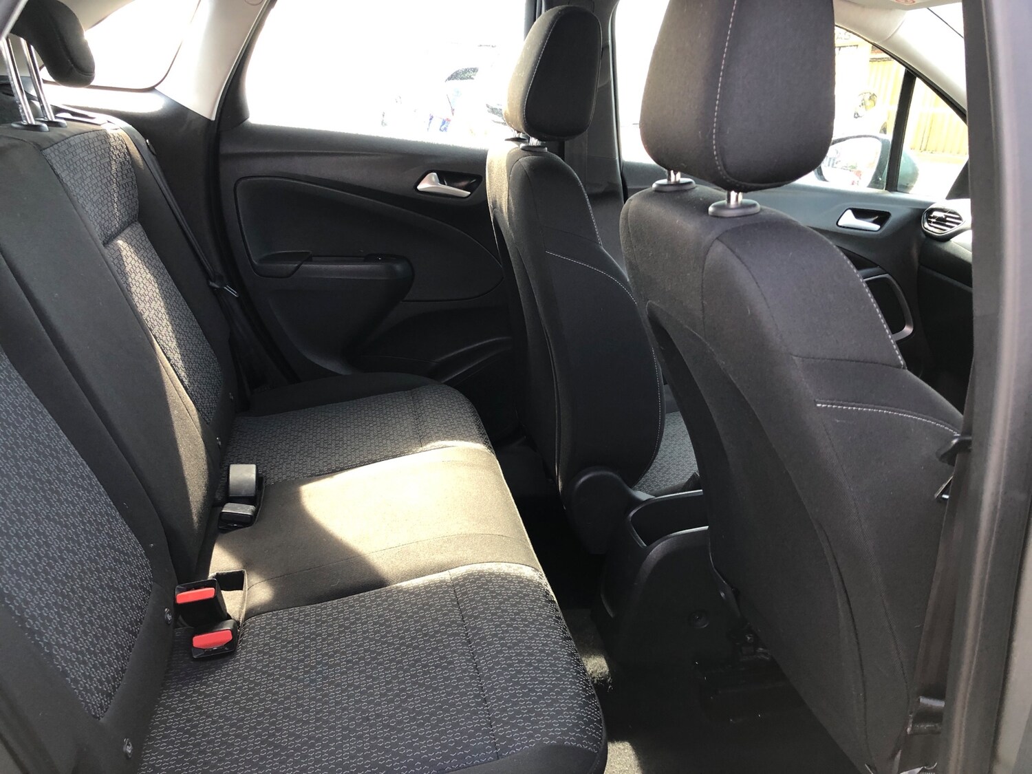 Used Vauxhall Crossland X 2018 for sale - 76103974: Photo 12