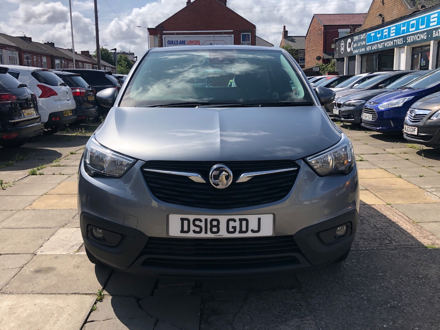 Used Vauxhall Crossland X 2018 for sale - 76103974: Photo 2