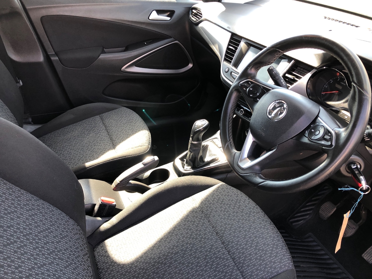 Used Vauxhall Crossland X 2018 for sale - 76103974: Photo 8