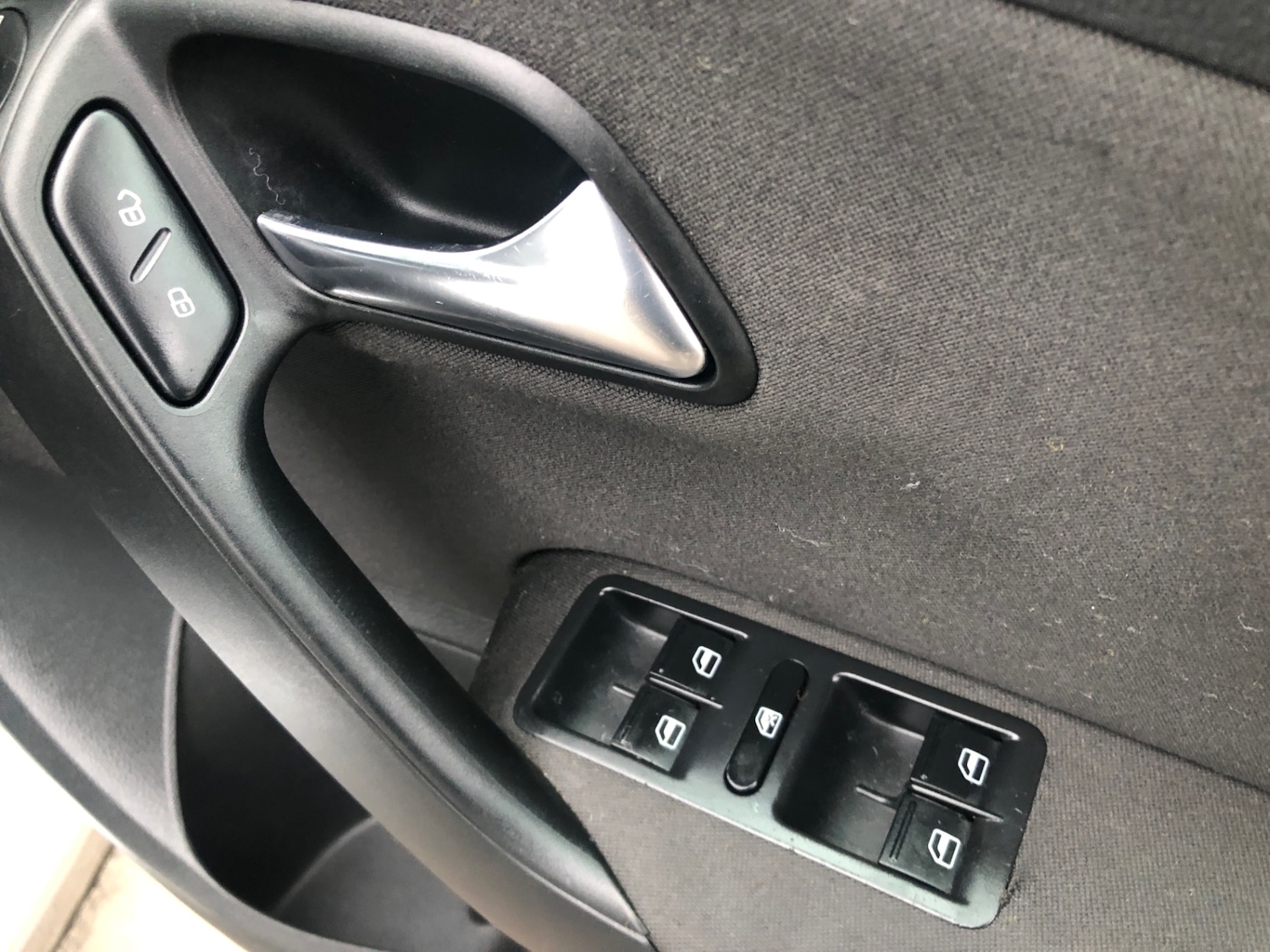 Used Volkswagen Polo 2010 for sale - 77618394: Photo 19